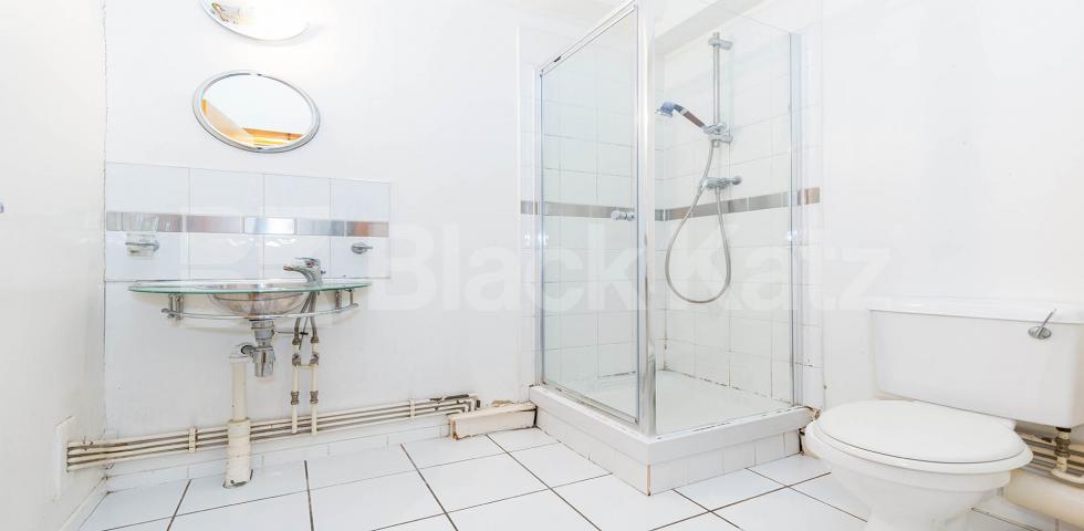 			2 Bedroom, 1 bath, 1 reception Apartment			 SPRINGFIELD HOUSE LOFTS-TYSSEN STREET, DALSTON/HAGGERSTON